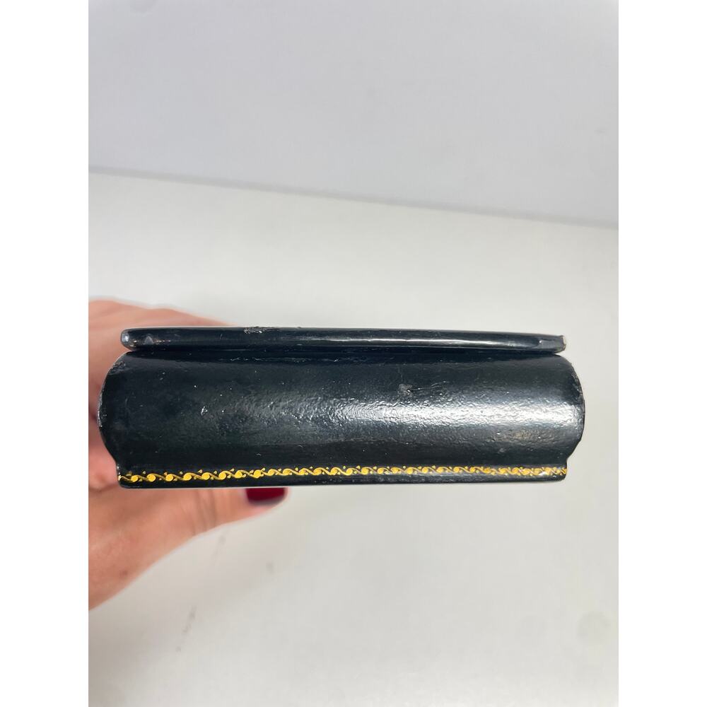 Decorative Black and Red Lacquer Box - Picture 7 of 13